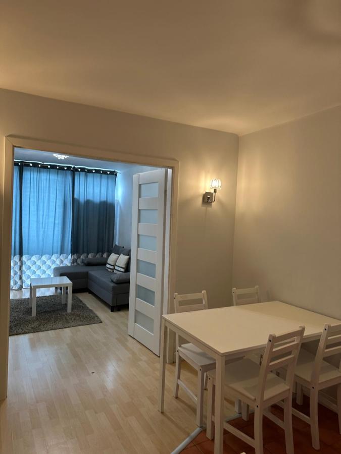 Coser Apartamenty III Varsovie Extérieur photo